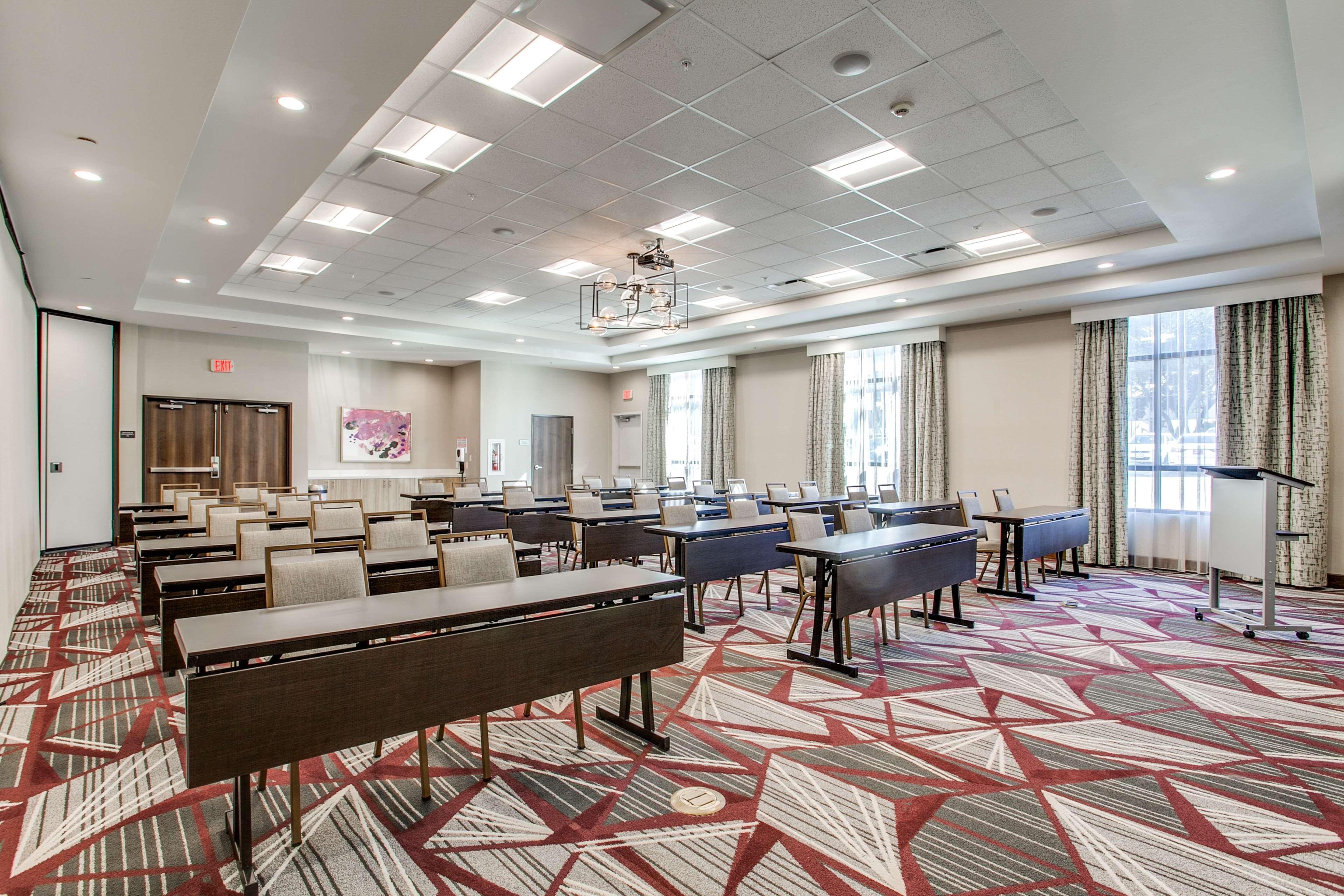 Hilton Garden Inn Dallas-Central Expy/North Park Area, Tx Екстериор снимка